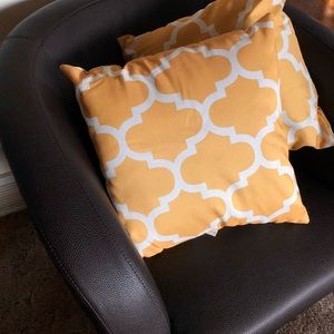 Mainstays Throw Pillows (Set of 2)